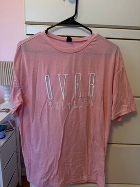 SHEIN Pink Embroidered Graphic Tee